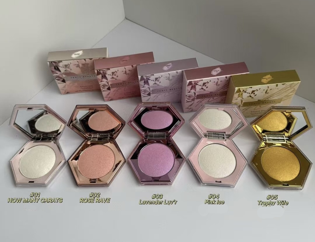 Fenty Beauty Diamond Bomb All-Over Diamond Veil Highlighter